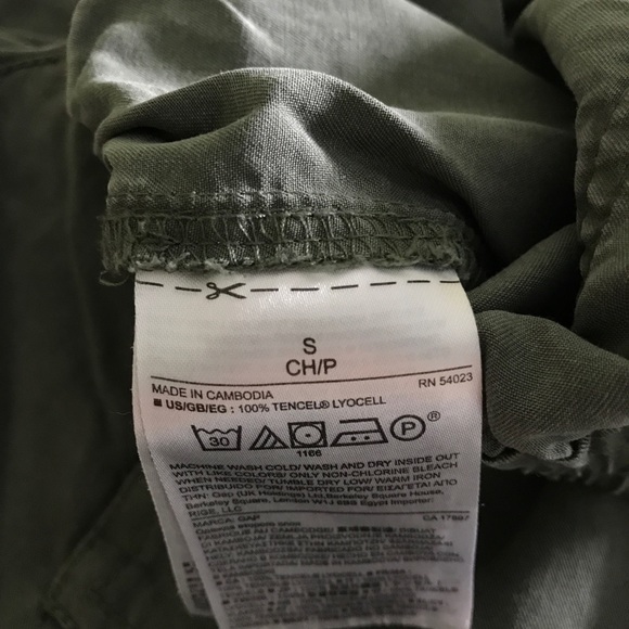 Gap army green jogger pants - Picture 4 of 4